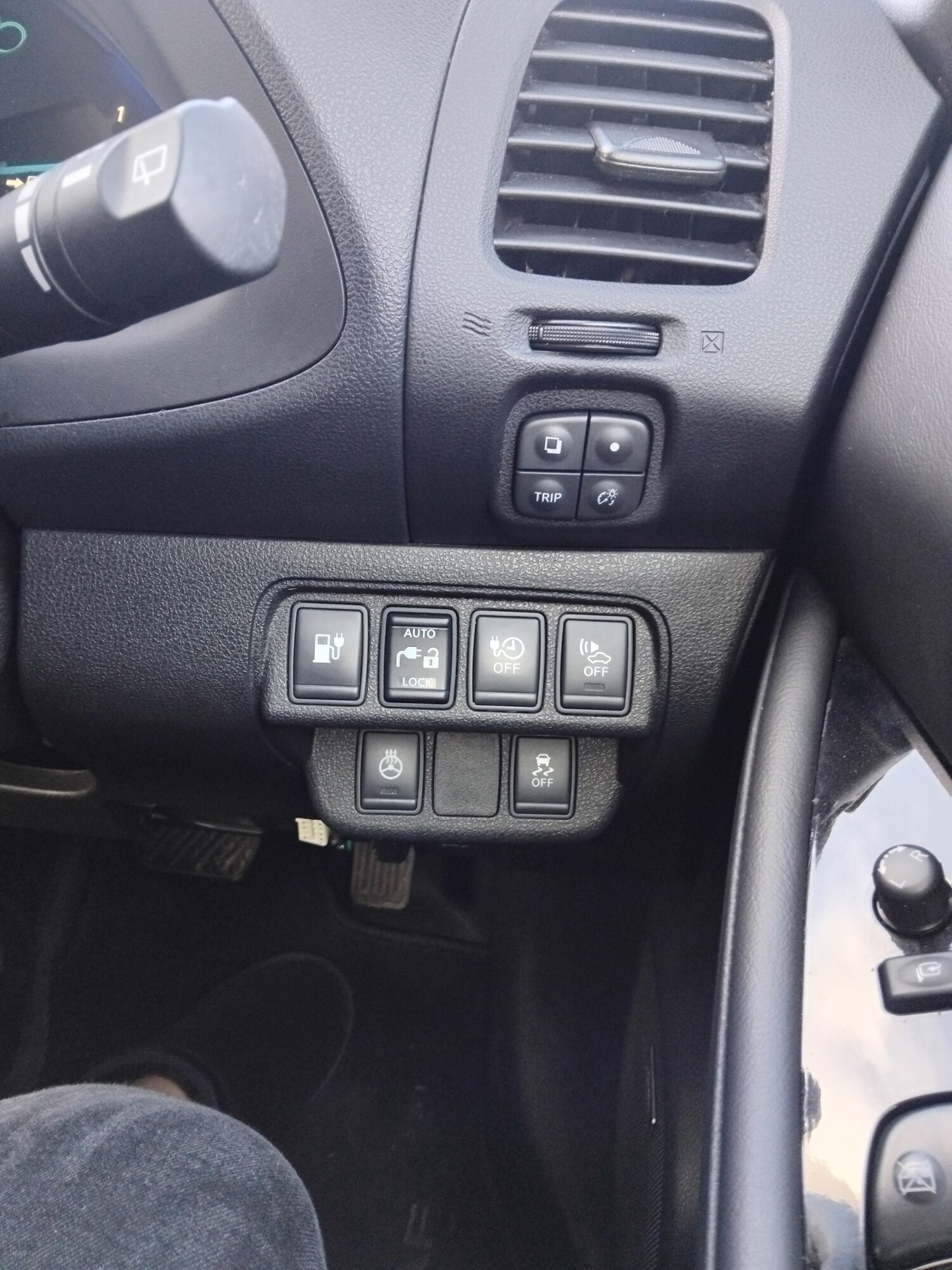 Used Nissan Leaf 2017 for sale - 77789038: Photo 11