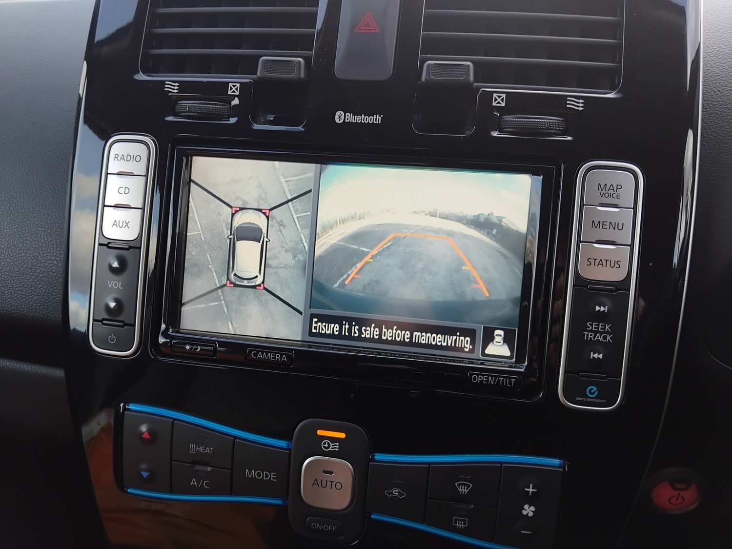 Used Nissan Leaf 2017 for sale - 77789038: Photo 25