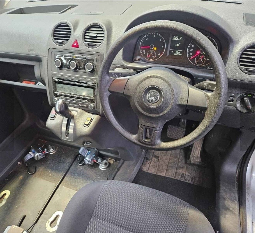 Used Volkswagen Caddy Life 2011 for sale - 77759247: Photo 10