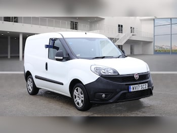Used Fiat Doblo 2017 for sale - 76453354: Photo
