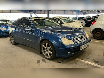 Used Mercedes-Benz C Class 2003 for sale - 77597573: Photo