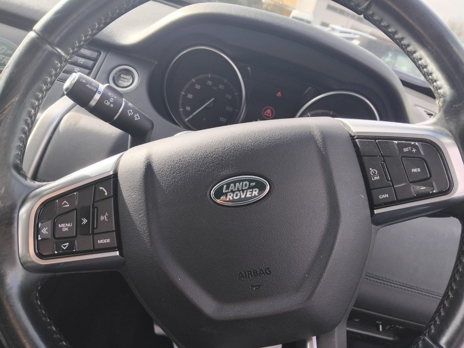 Used Land Rover Discovery Sport 2016 for sale - 77707918: Photo 15