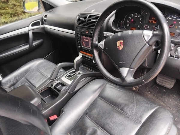 Used Porsche Cayenne 2005 for sale - 76258001: Photo 12