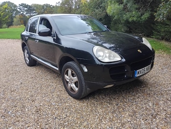 Porsche - Cayenne