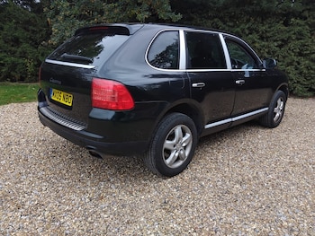 Used Porsche Cayenne 2005 for sale - 76258001: Photo 4