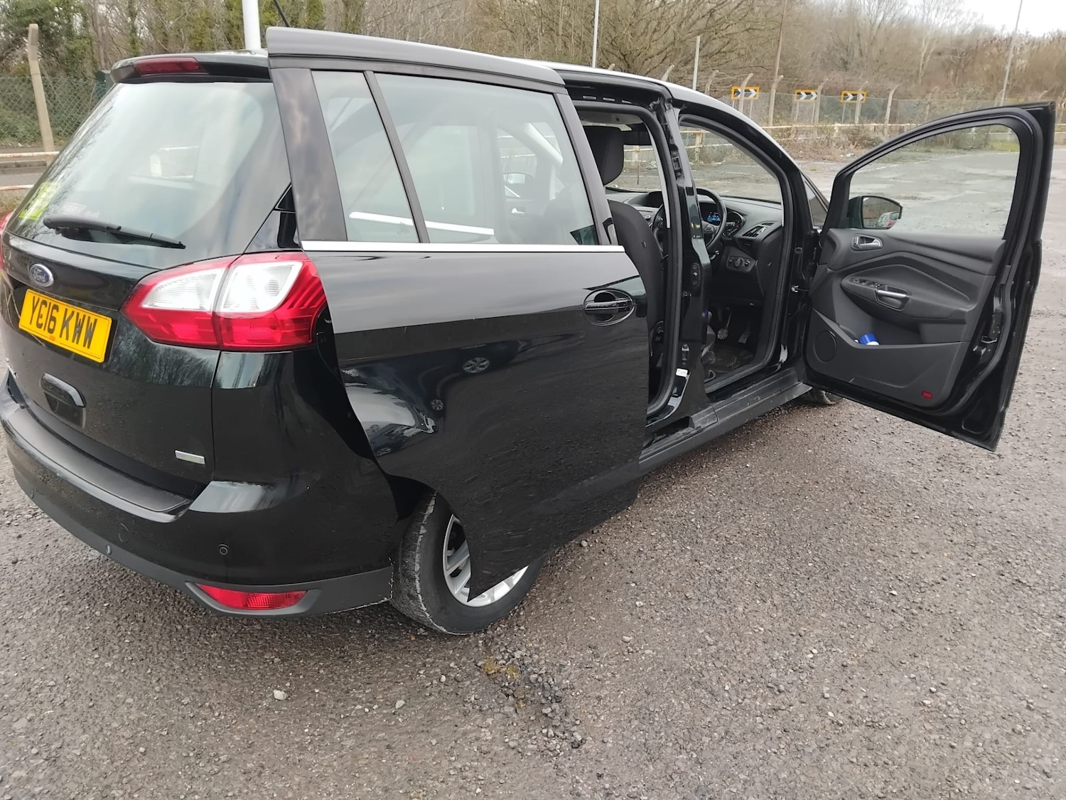 Used Ford Grand C-Max 2016 for sale - 77174385: Photo 13