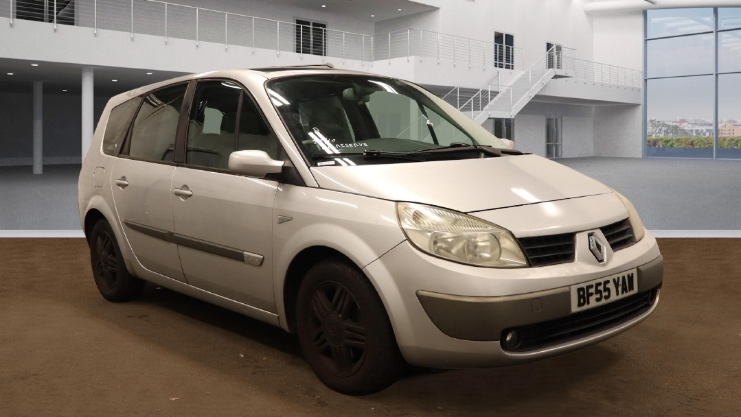 Used Renault Grand Scenic 2005 for sale - 76408327: Photo 1