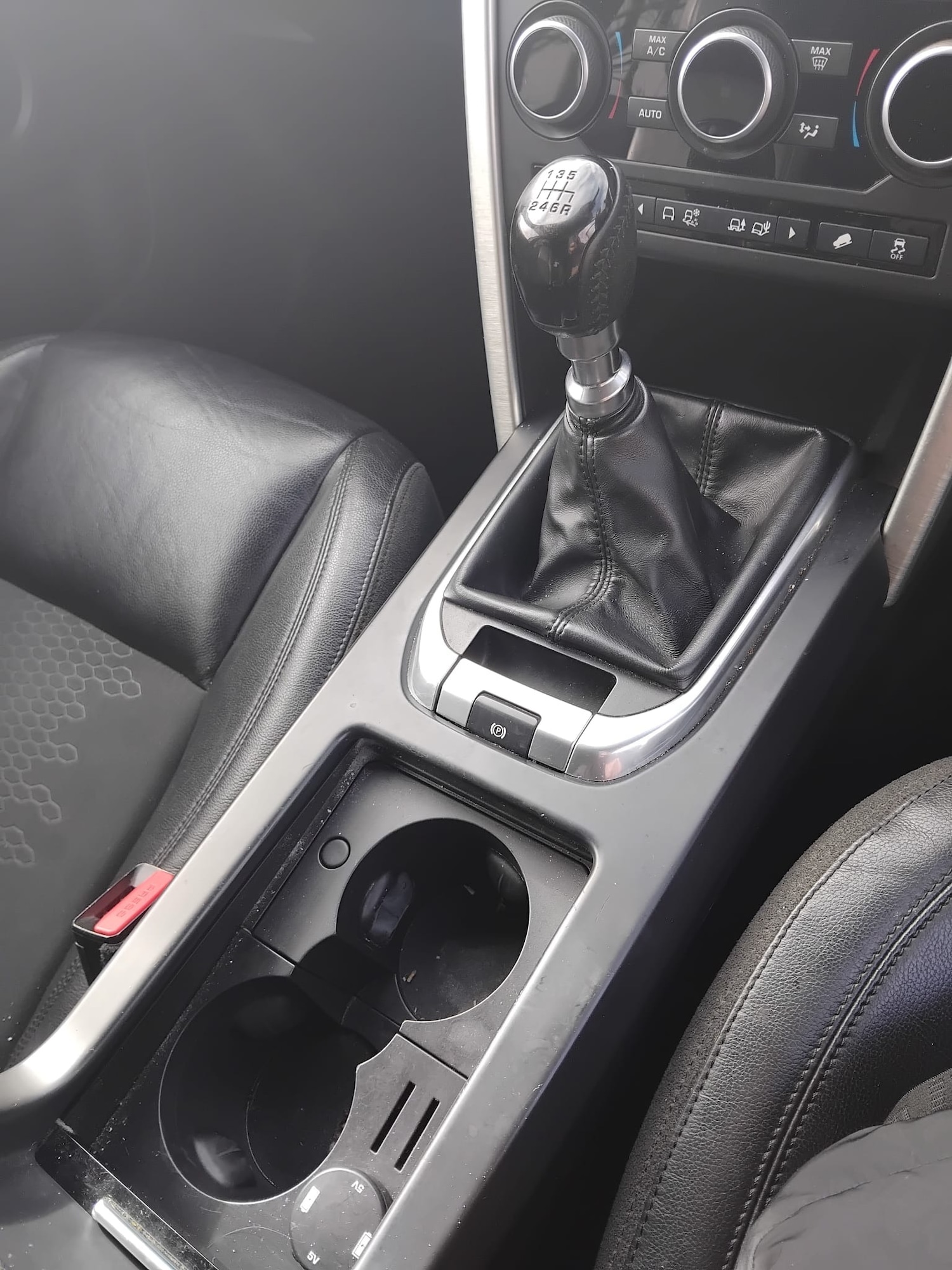 Used Land Rover Discovery Sport 2016 for sale - 77528403: Photo 11