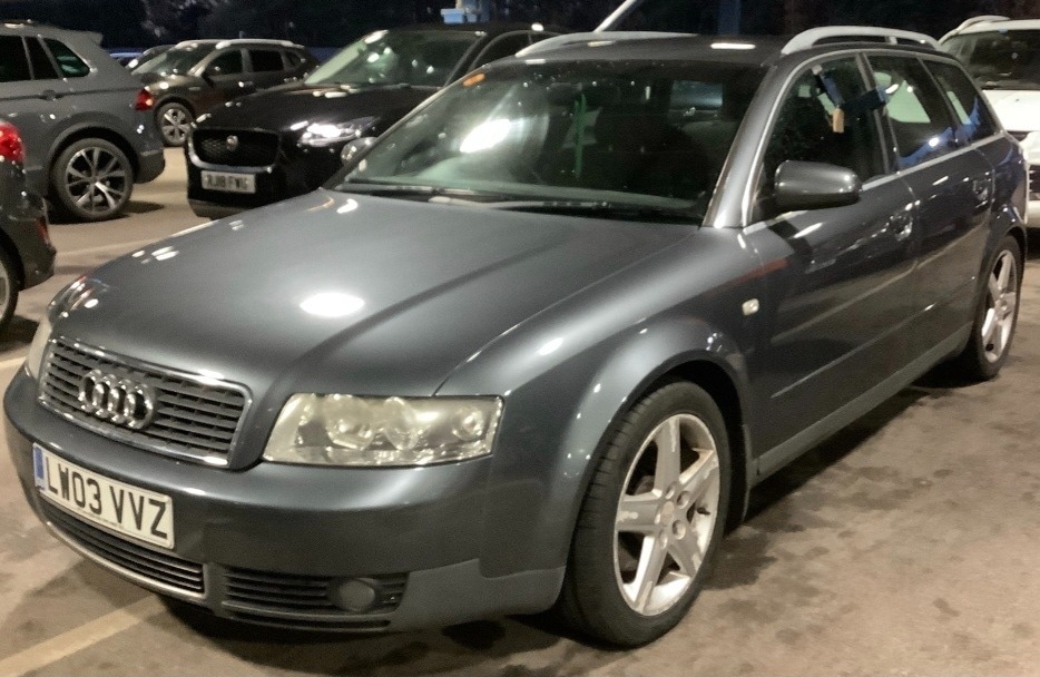 Used Audi A4 2003 for sale - 76931476: Photo 2