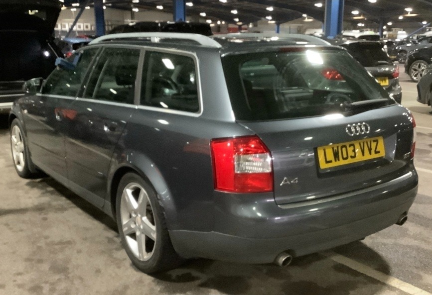 Used Audi A4 2003 for sale - 76931476: Photo 3