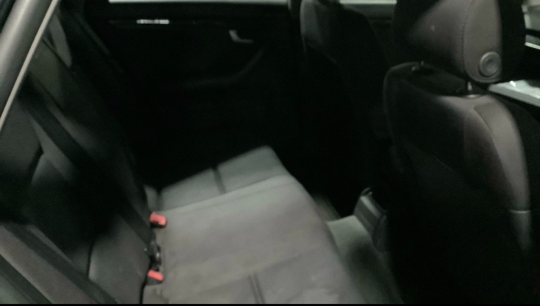 Used Audi A4 2003 for sale - 76931476: Photo 5