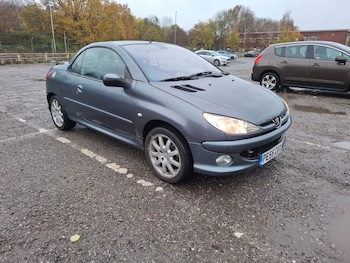 Used Peugeot 206 2005 for sale - 76762192: Photo