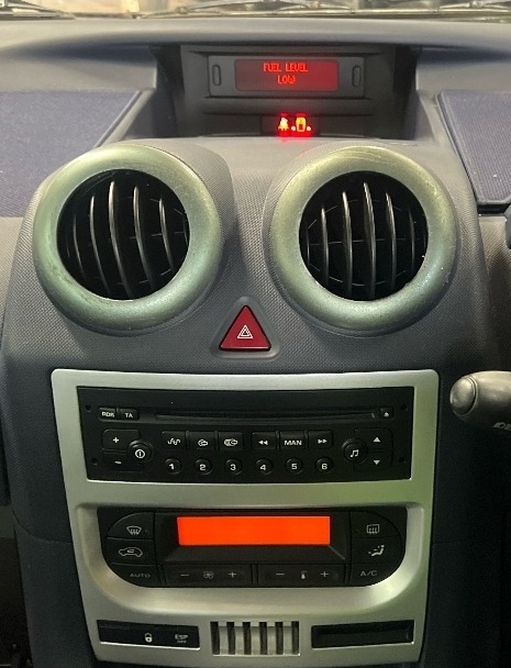 Used Peugeot 1007 2005 for sale - 77991938: Photo 7