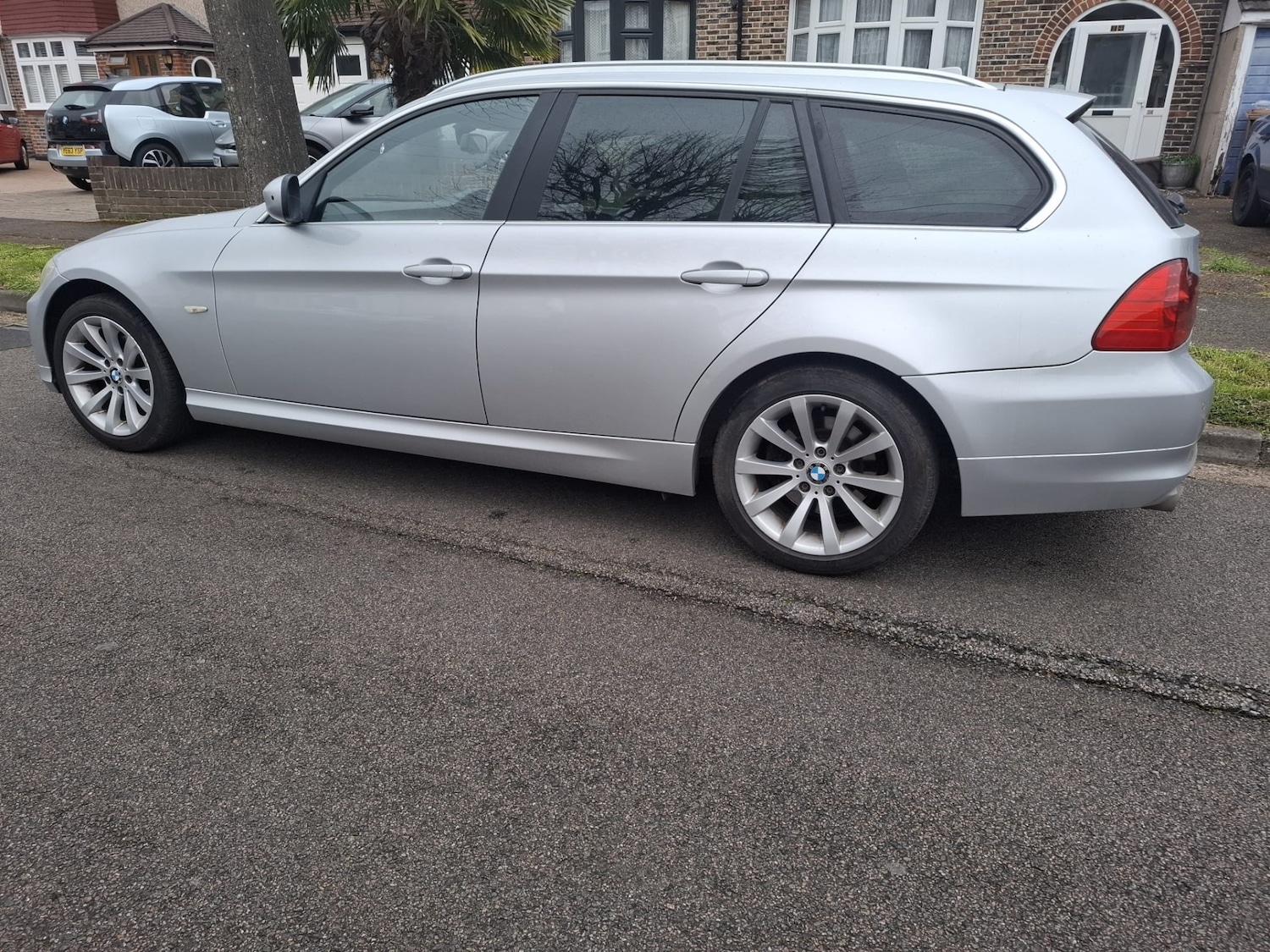 Used BMW 3 Series 2011 for sale - 78067031: Photo 4