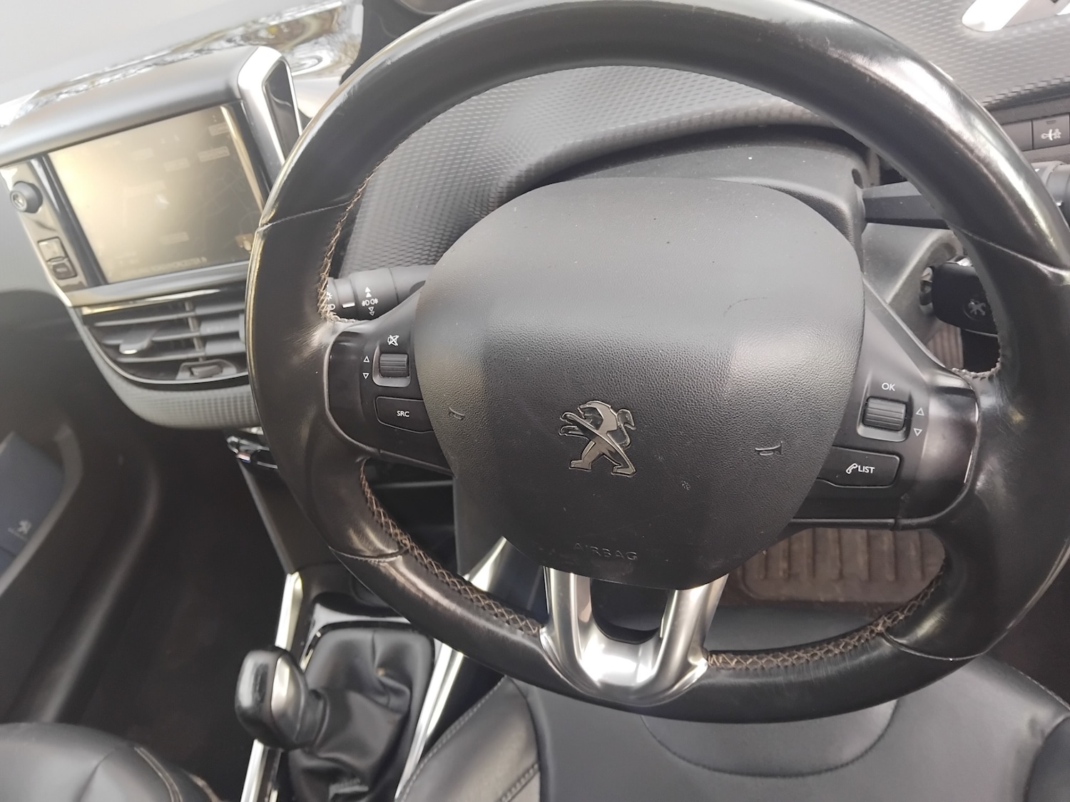 Used Peugeot 2008 2014 for sale - 76940391: Photo 11
