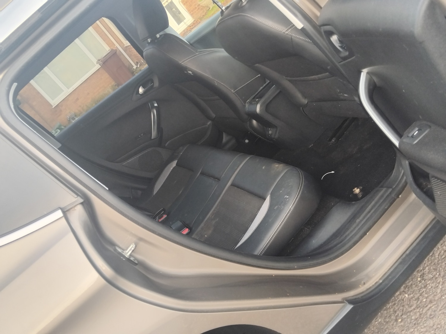 Used Peugeot 2008 2014 for sale - 76940391: Photo 16