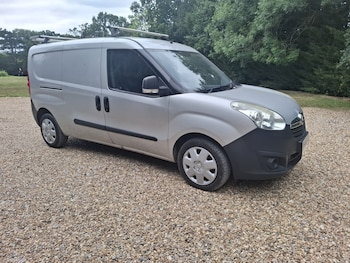 Vauxhall - Combo
