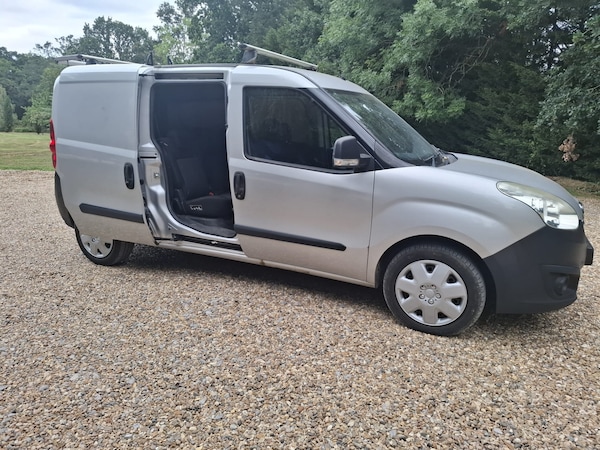 Used Vauxhall Combo 2016 for sale - 75256078: Photo 8