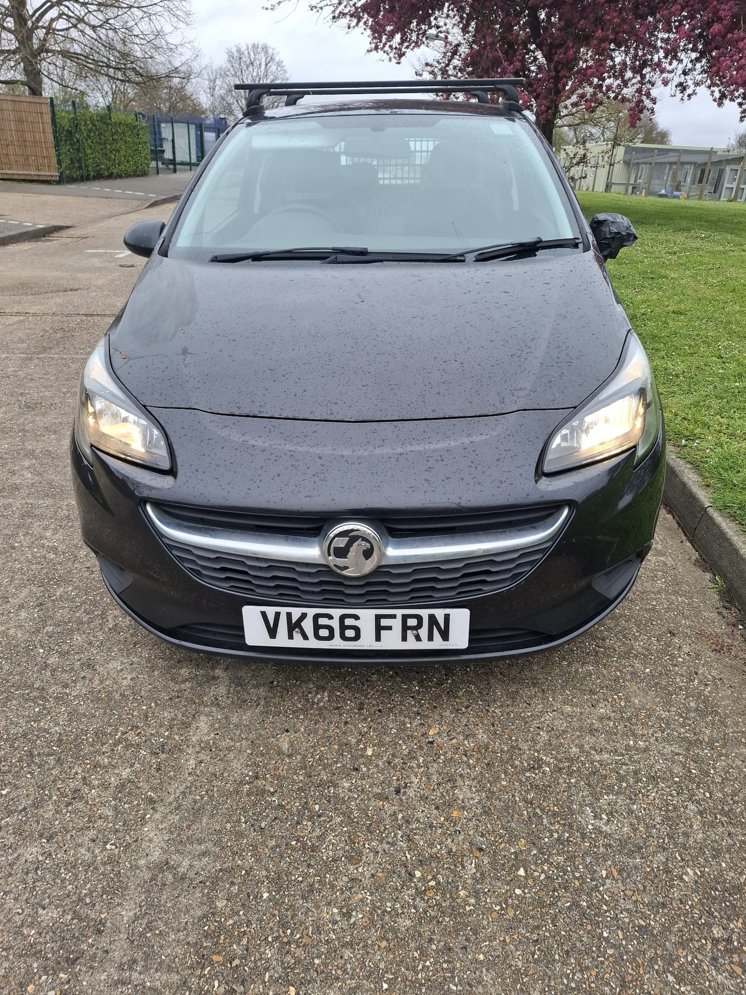 Used Vauxhall Corsa 2016 for sale - 78135124: Photo 2
