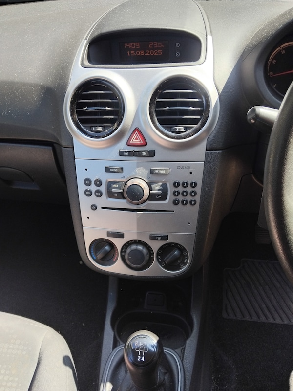 Used Vauxhall Corsa 2014 for sale - 75491473: Photo 8