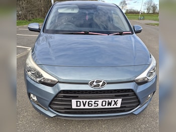 Used Hyundai i20 2015 for sale - 77819327: Photo