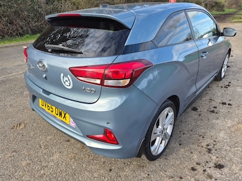 Used Hyundai i20 2015 for sale - 77819327: Photo