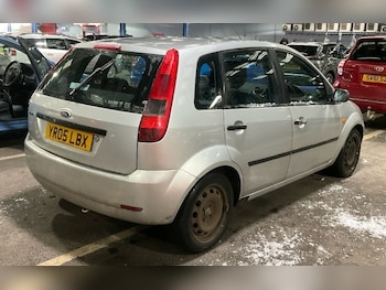 Used Ford Fiesta 2005 for sale - 77174379: Photo