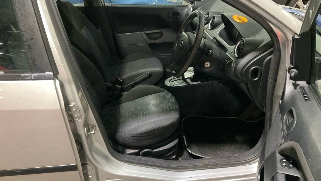 Used Ford Fiesta 2005 for sale - 77174379: Photo 6