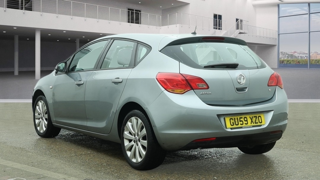 Used Vauxhall Astra 2009 for sale - 78042152: Photo 3