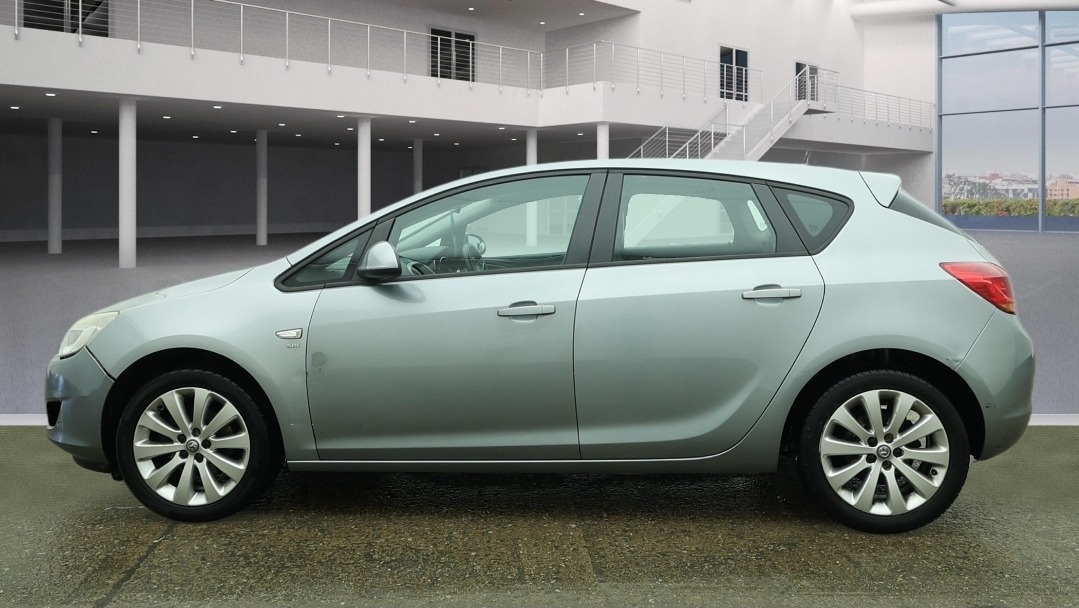 Used Vauxhall Astra 2009 for sale - 78042152: Photo 6