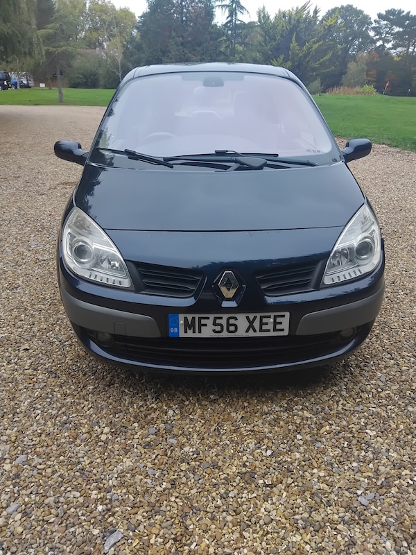Used Renault Scenic 2006 for sale - 76266450: Photo 2
