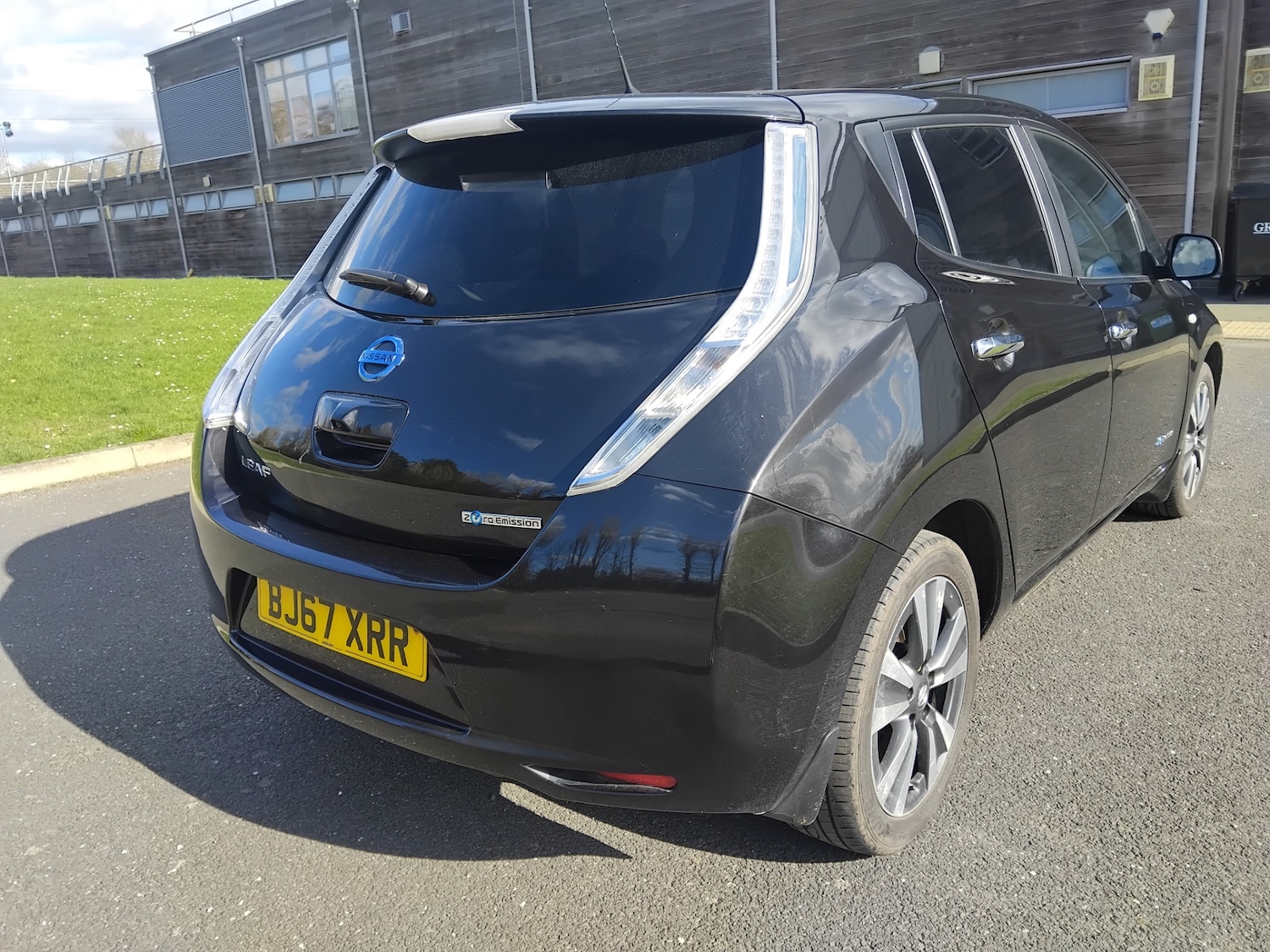 Used Nissan Leaf 2017 for sale - 78061637: Photo 12