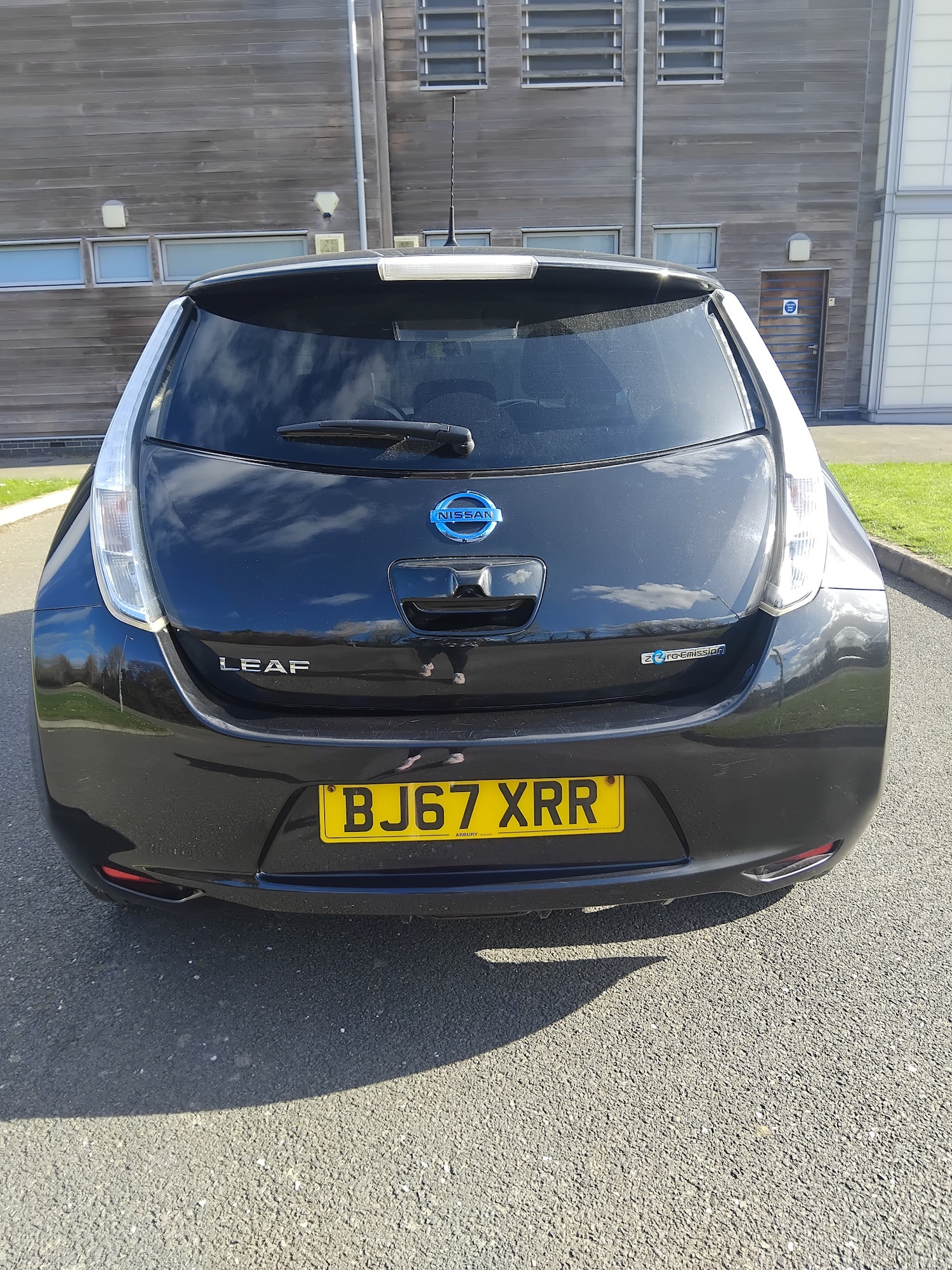 Used Nissan Leaf 2017 for sale - 78061637: Photo 13