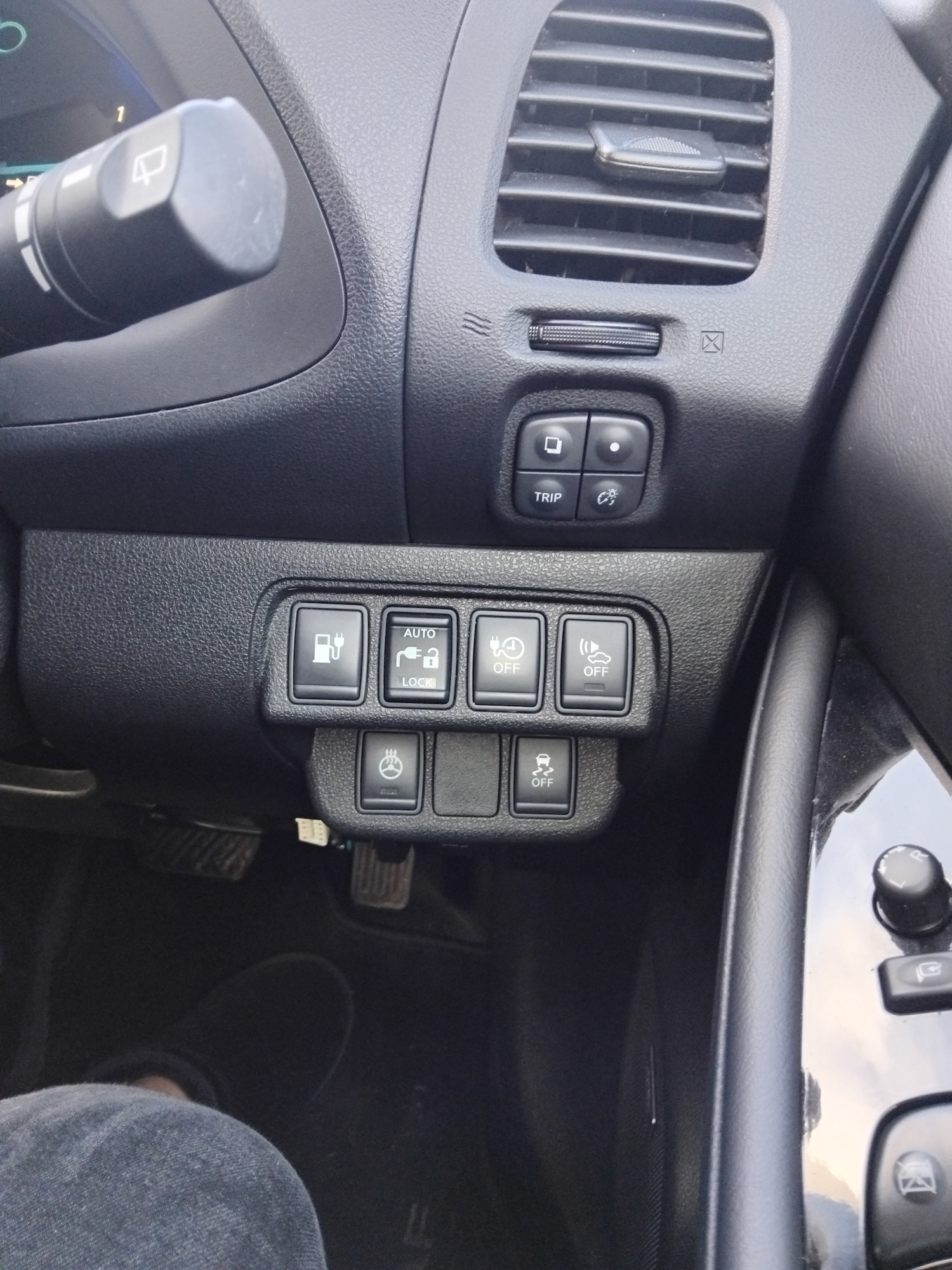 Used Nissan Leaf 2017 for sale - 78061637: Photo 28