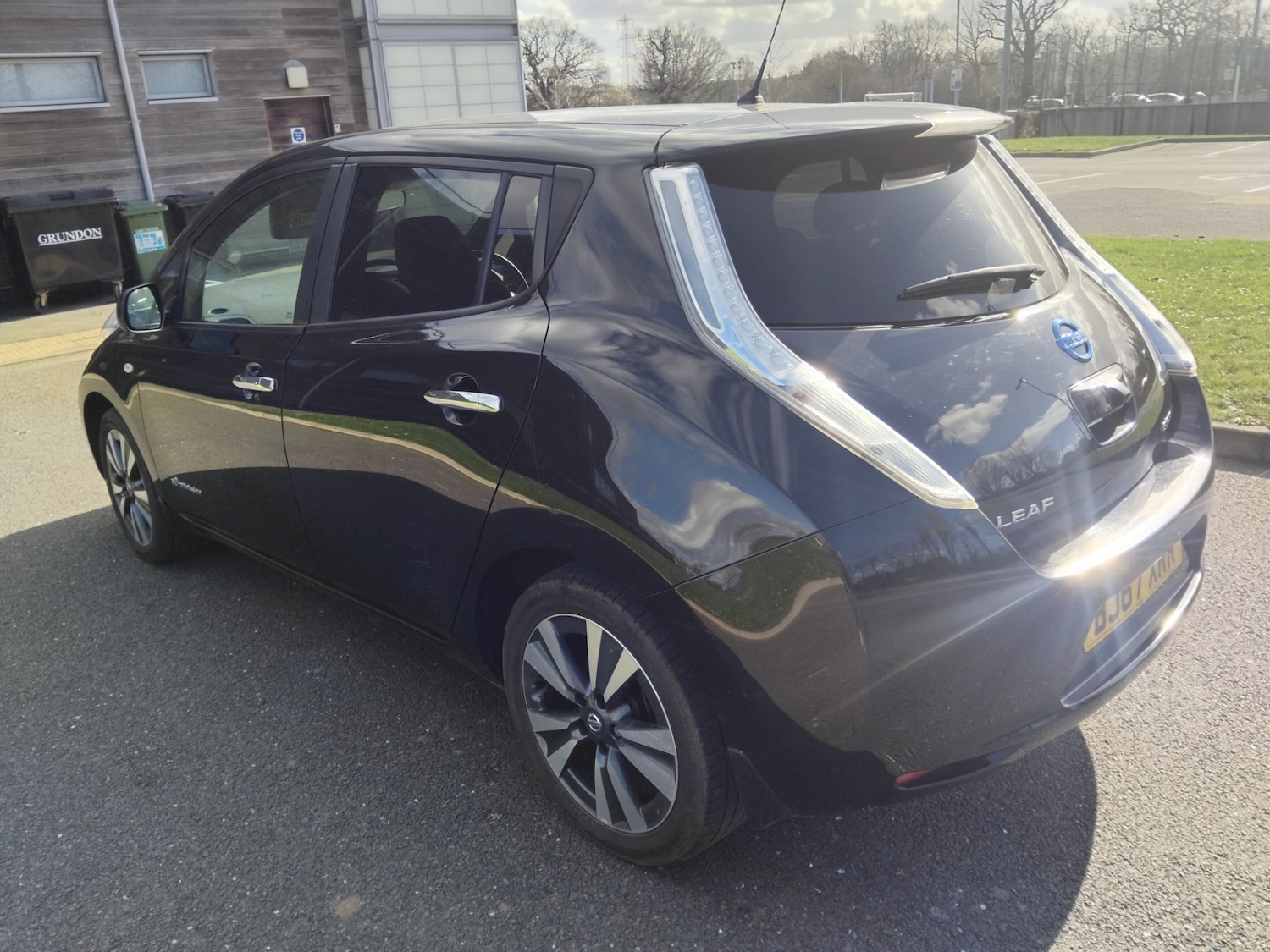 Used Nissan Leaf 2017 for sale - 78061637: Photo 5