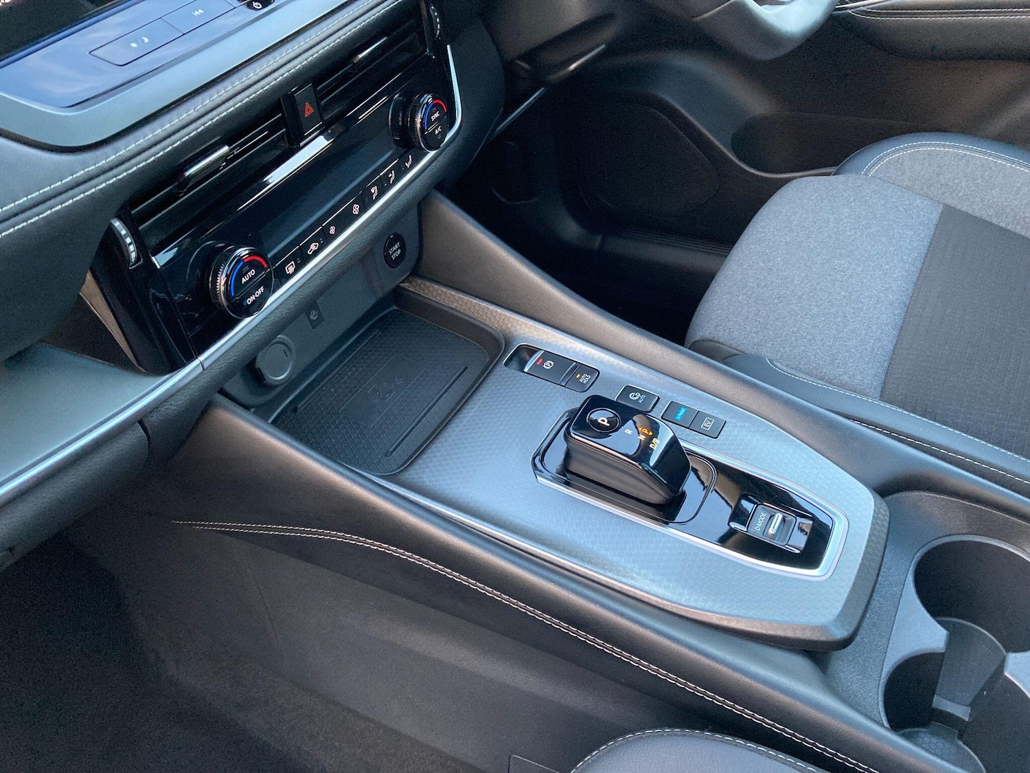 Used Nissan Qashqai for sale - 77175064: Photo 33