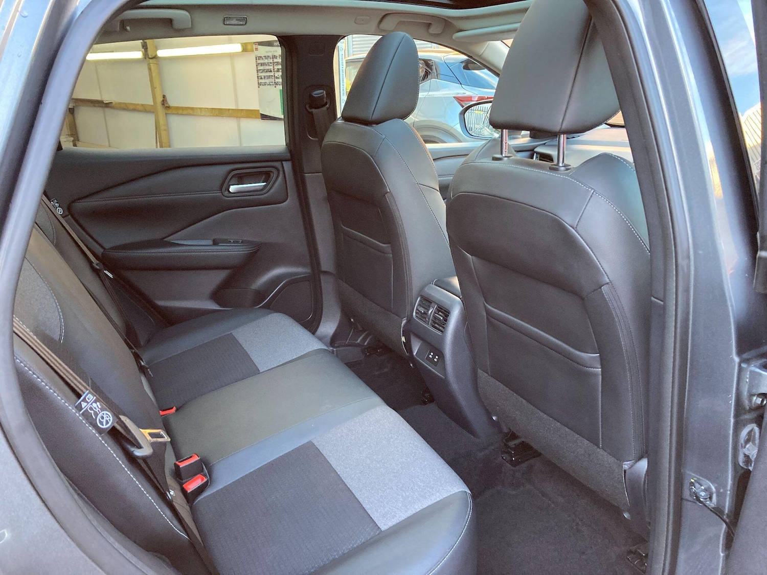 Used Nissan Qashqai for sale - 77175064: Photo 44