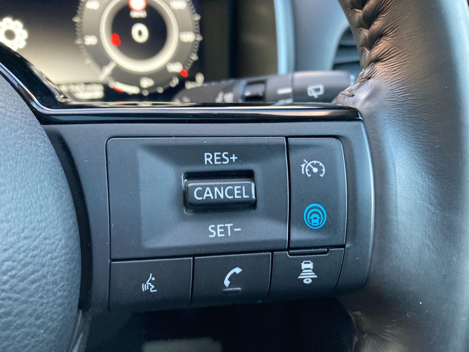 Used Nissan Qashqai for sale - 77175064: Photo 56