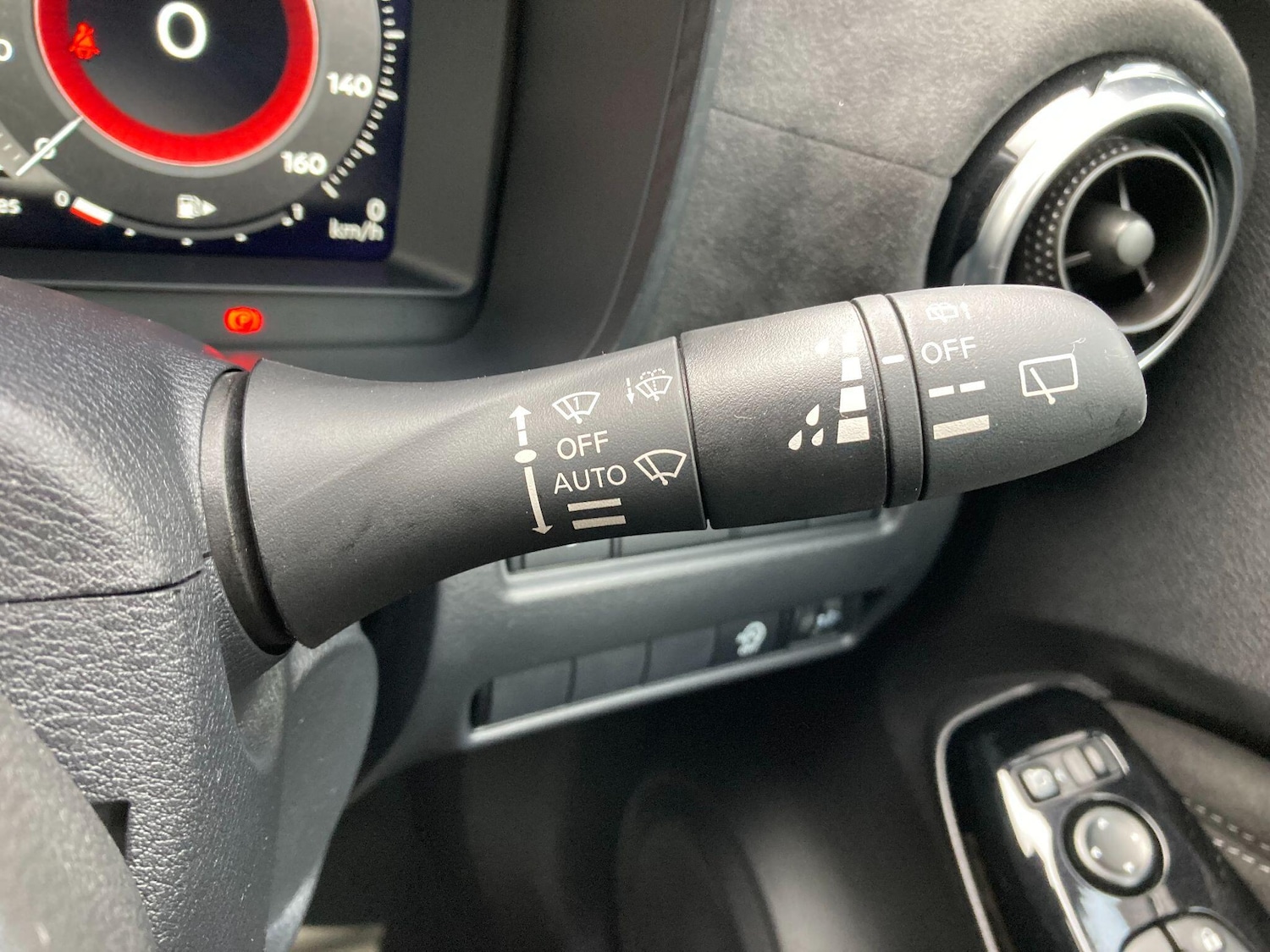 Used Nissan Juke 2024 for sale - 76002218: Photo 52