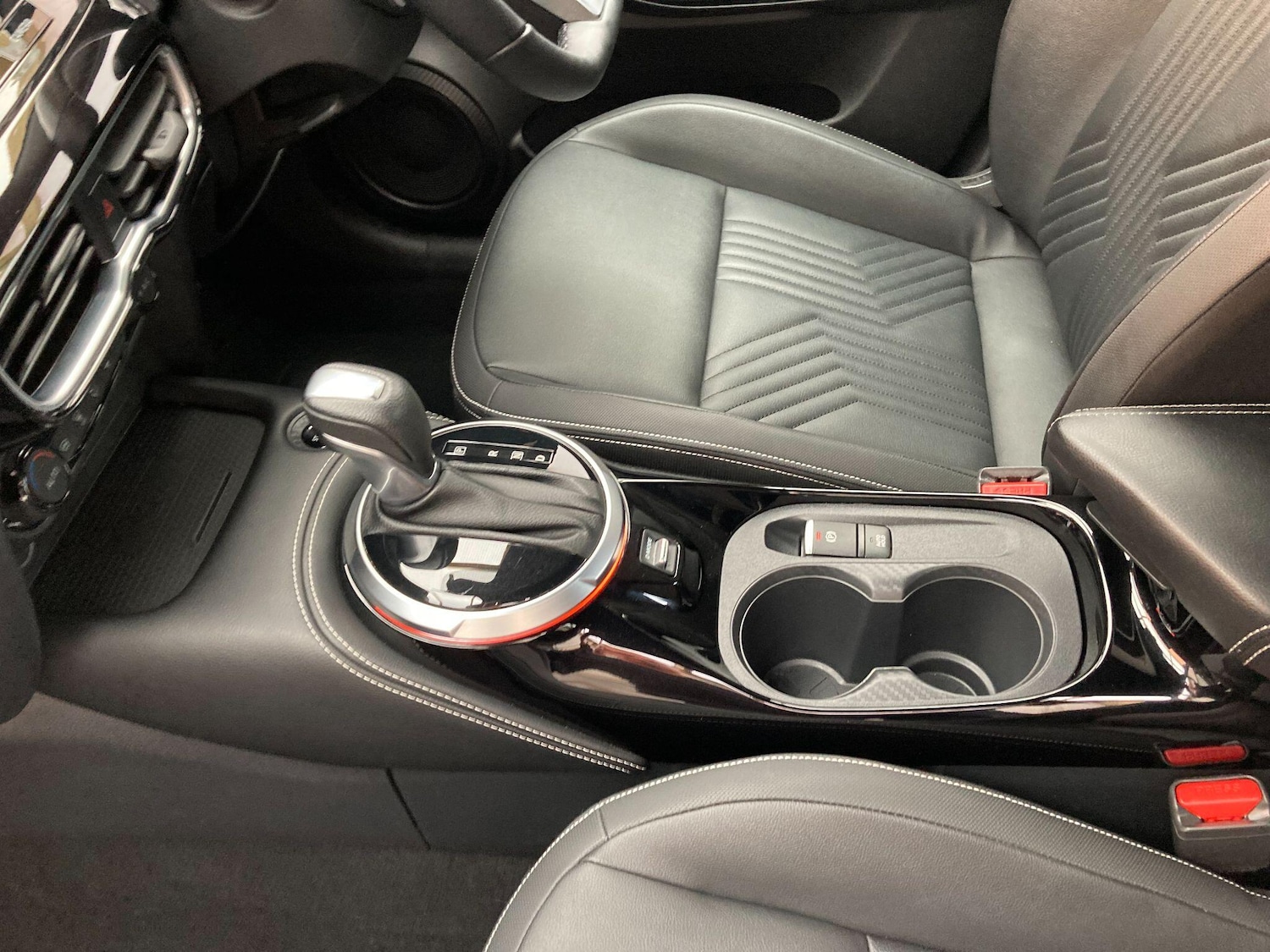 Used Nissan Juke 2024 for sale - 76560970: Photo 30