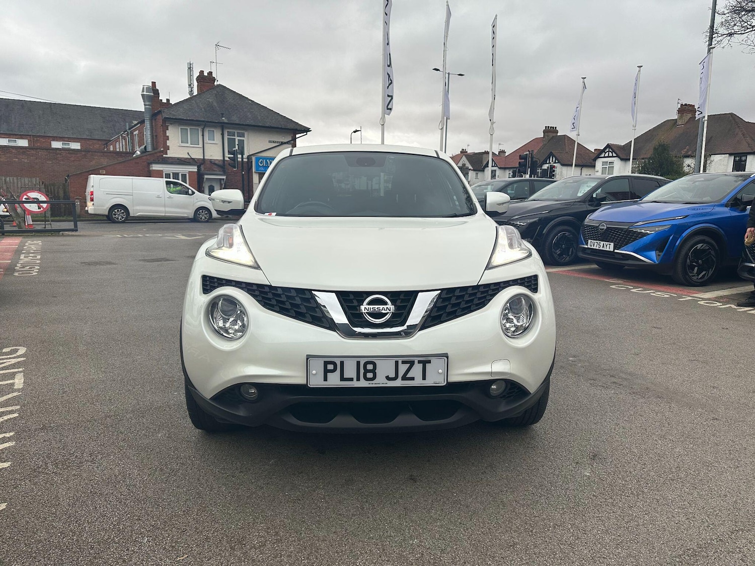 Used Nissan Juke 2018 for sale - 77783984: Photo 2