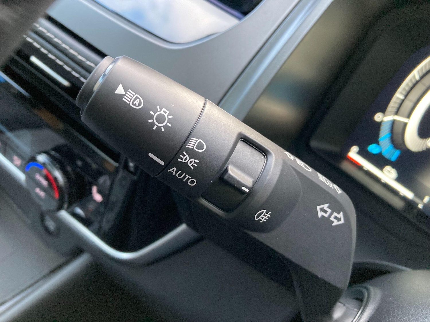 Used Nissan Qashqai for sale - 77215738: Photo 60