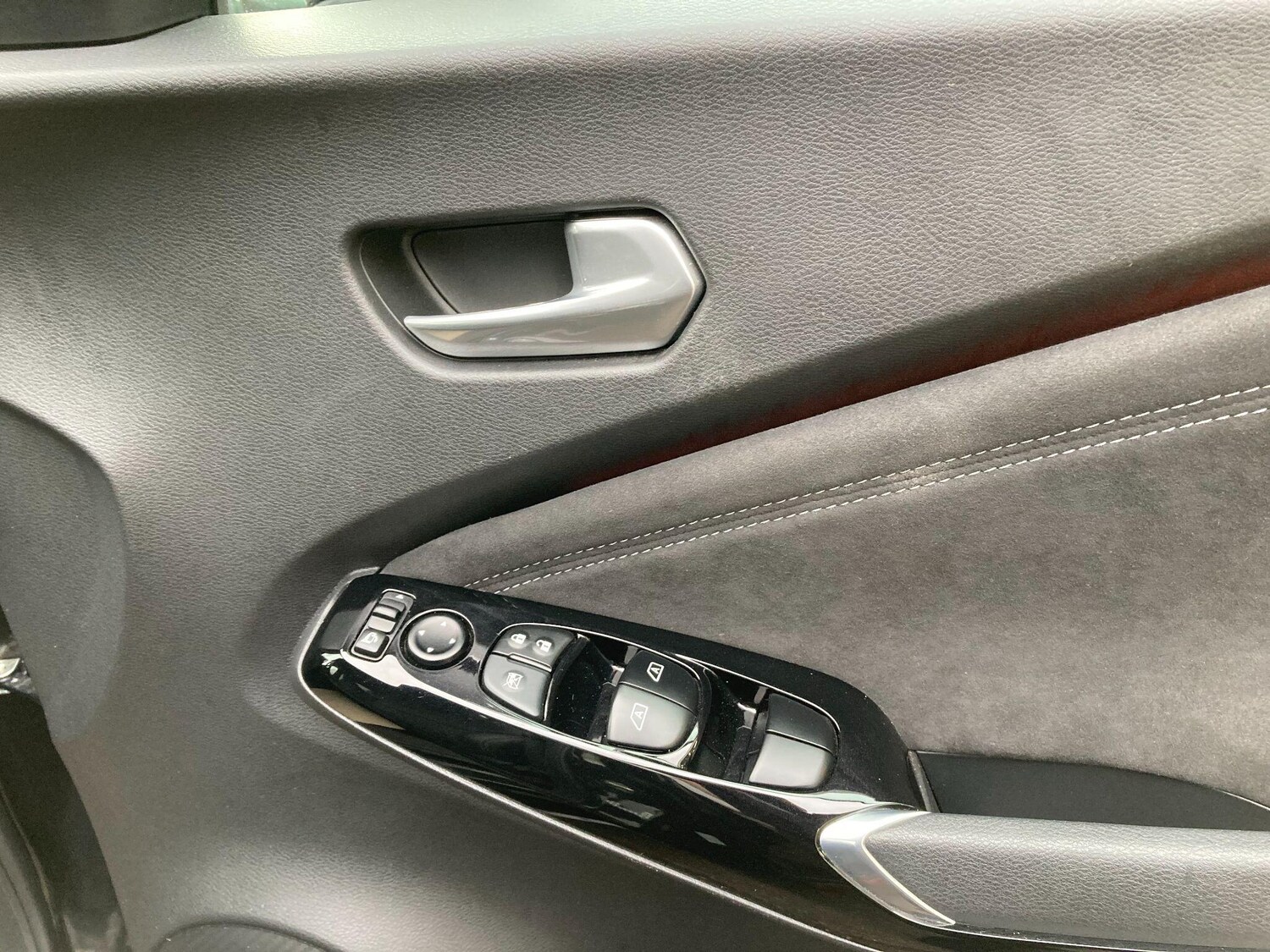 Used Nissan Juke 2020 for sale - 76562088: Photo 52