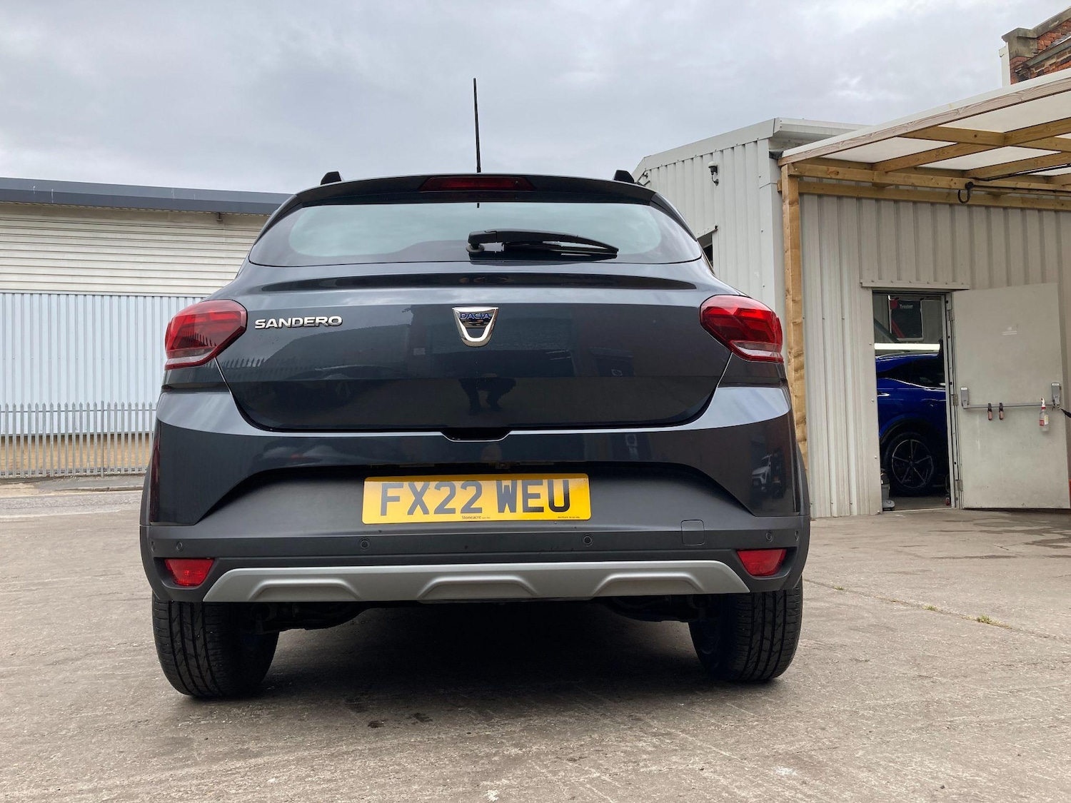 Vehicle 21