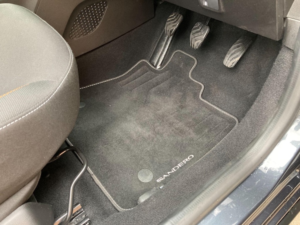 Used Dacia Sandero 2022 for sale - 75463875: Photo 45
