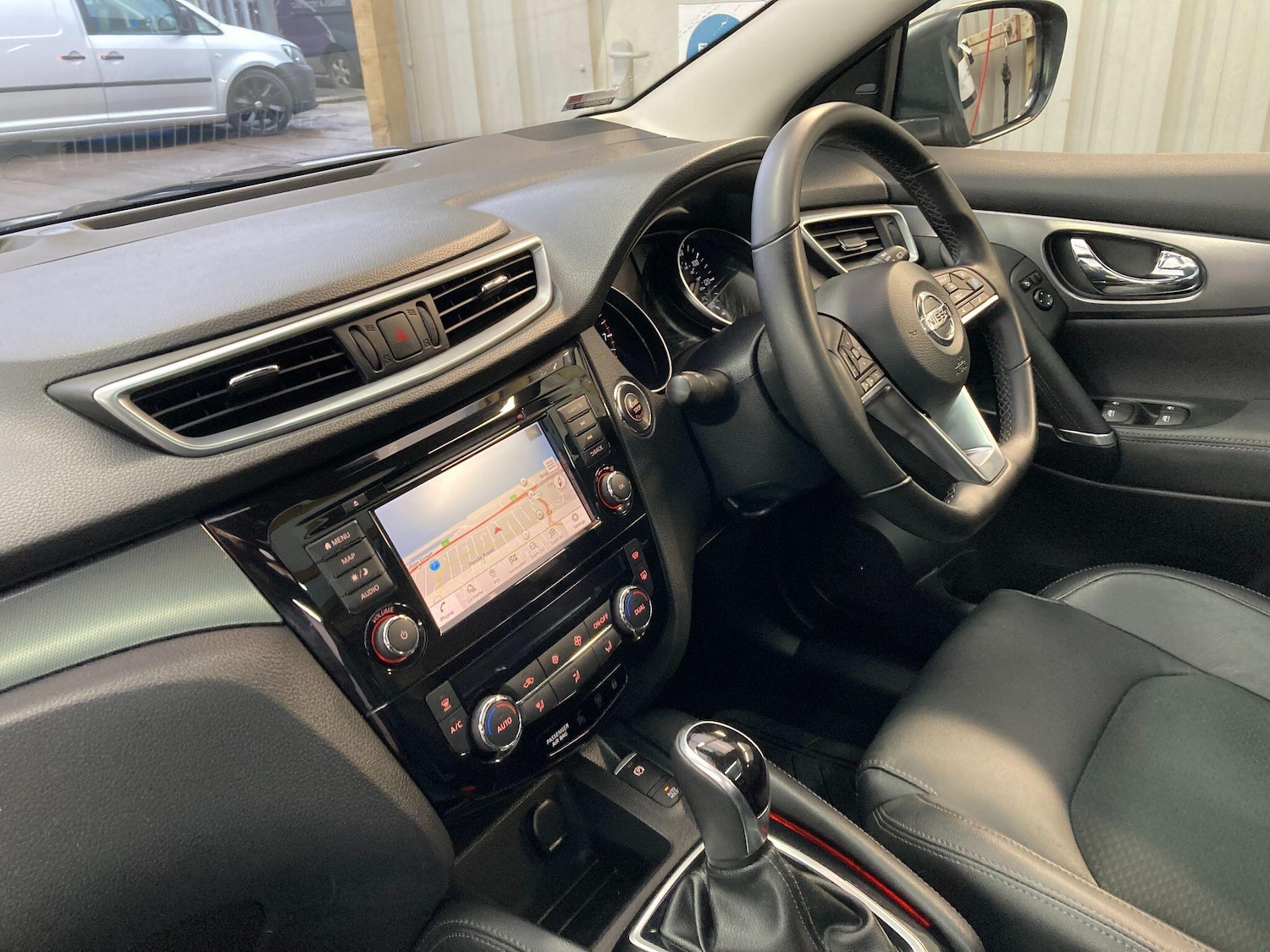 Used Nissan Qashqai for sale - 77537939: Photo 31