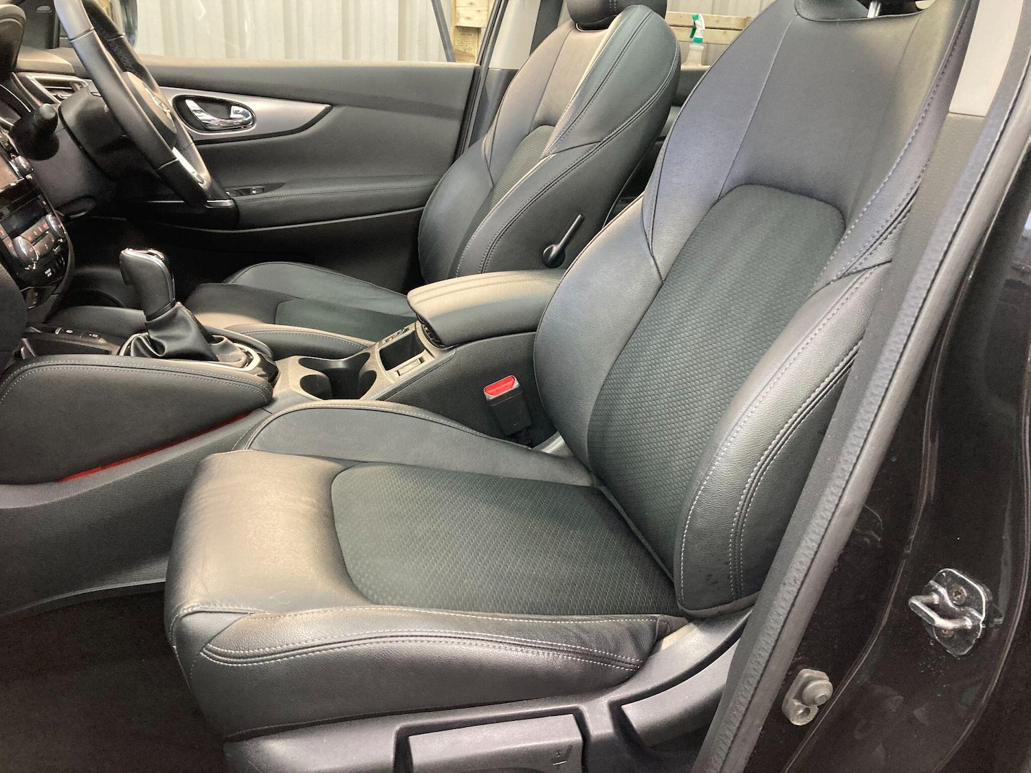 Used Nissan Qashqai for sale - 77537939: Photo 38