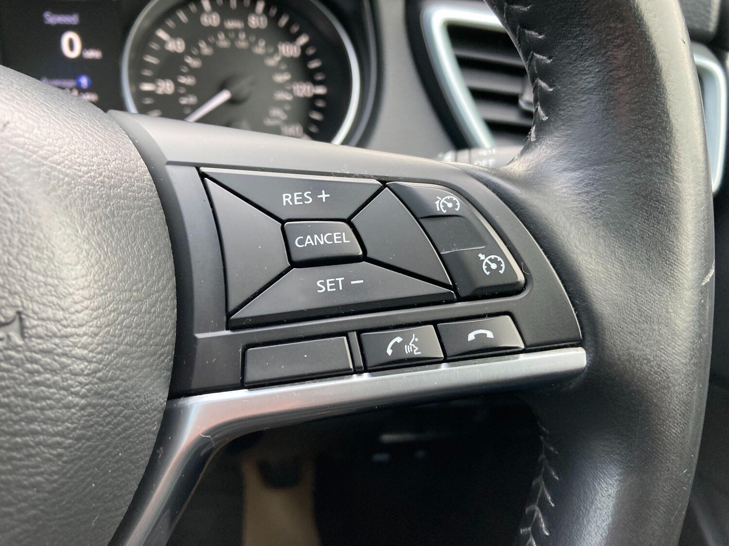 Used Nissan Qashqai 2019 for sale - 76270717: Photo 49