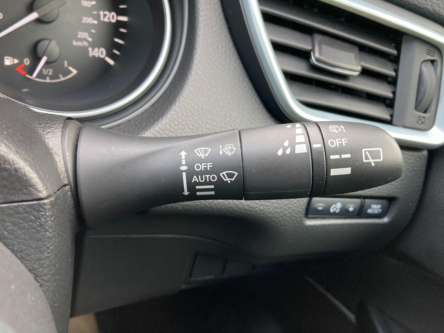 Used Nissan Qashqai 2019 for sale - 76270717: Photo 51