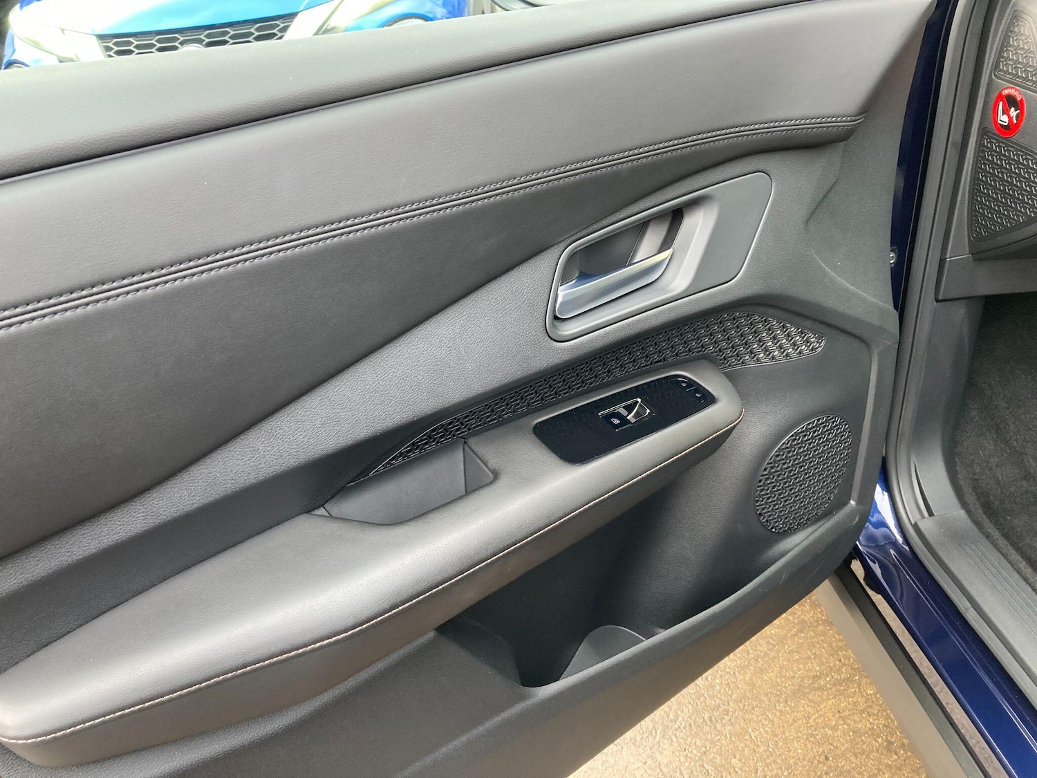 Used Nissan ARIYA 2022 for sale - 77156766: Photo 35